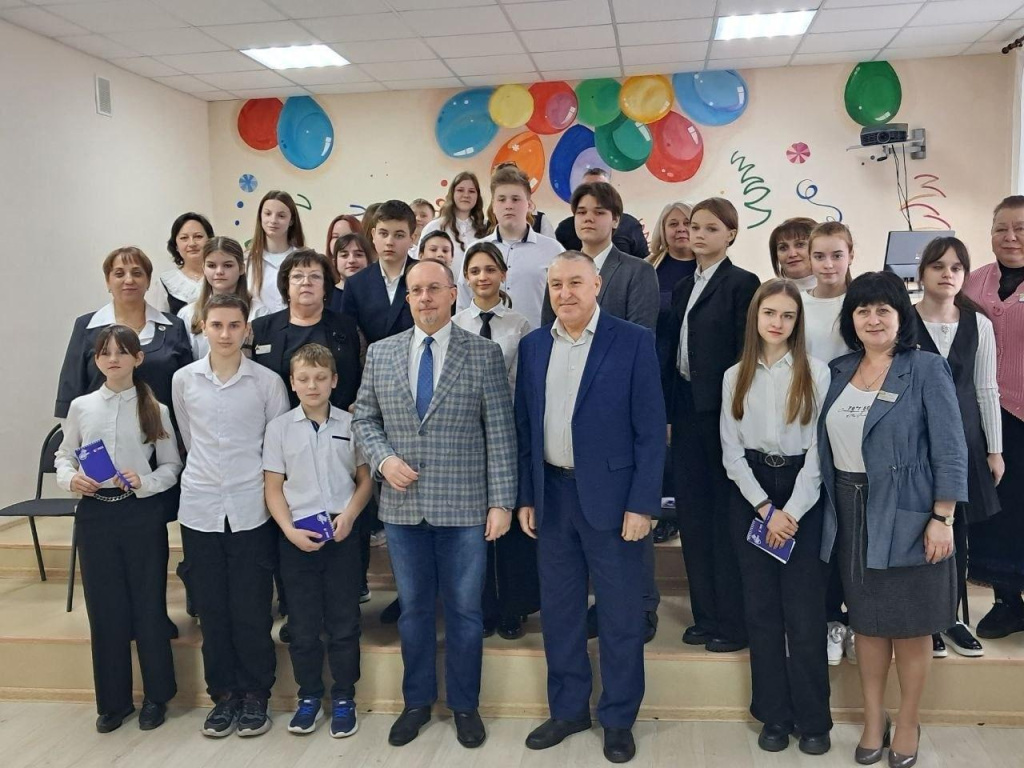c3c9e6ed-b395-485e-89b1-a13cca3e32c9.jpg c3c9e6ed-b395-485e-89b1-a13cca3e32c9.jpg
